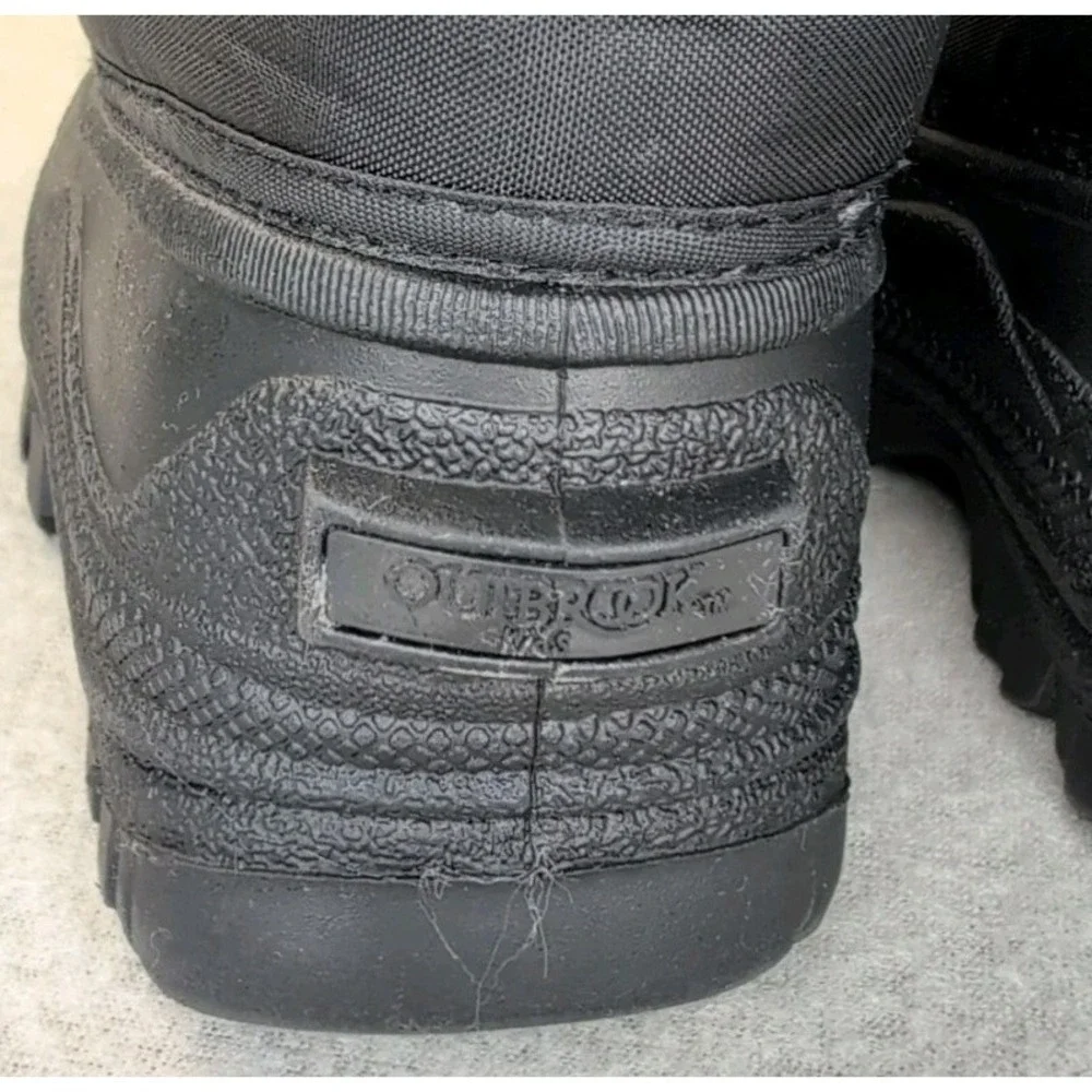 Outbrook Kids Snow Boots Size 6 Black Faux Fur Warm Pull On Winter Unisex